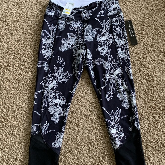 VOGO Athletica Pants - NWT Vogo Athletics Leggings